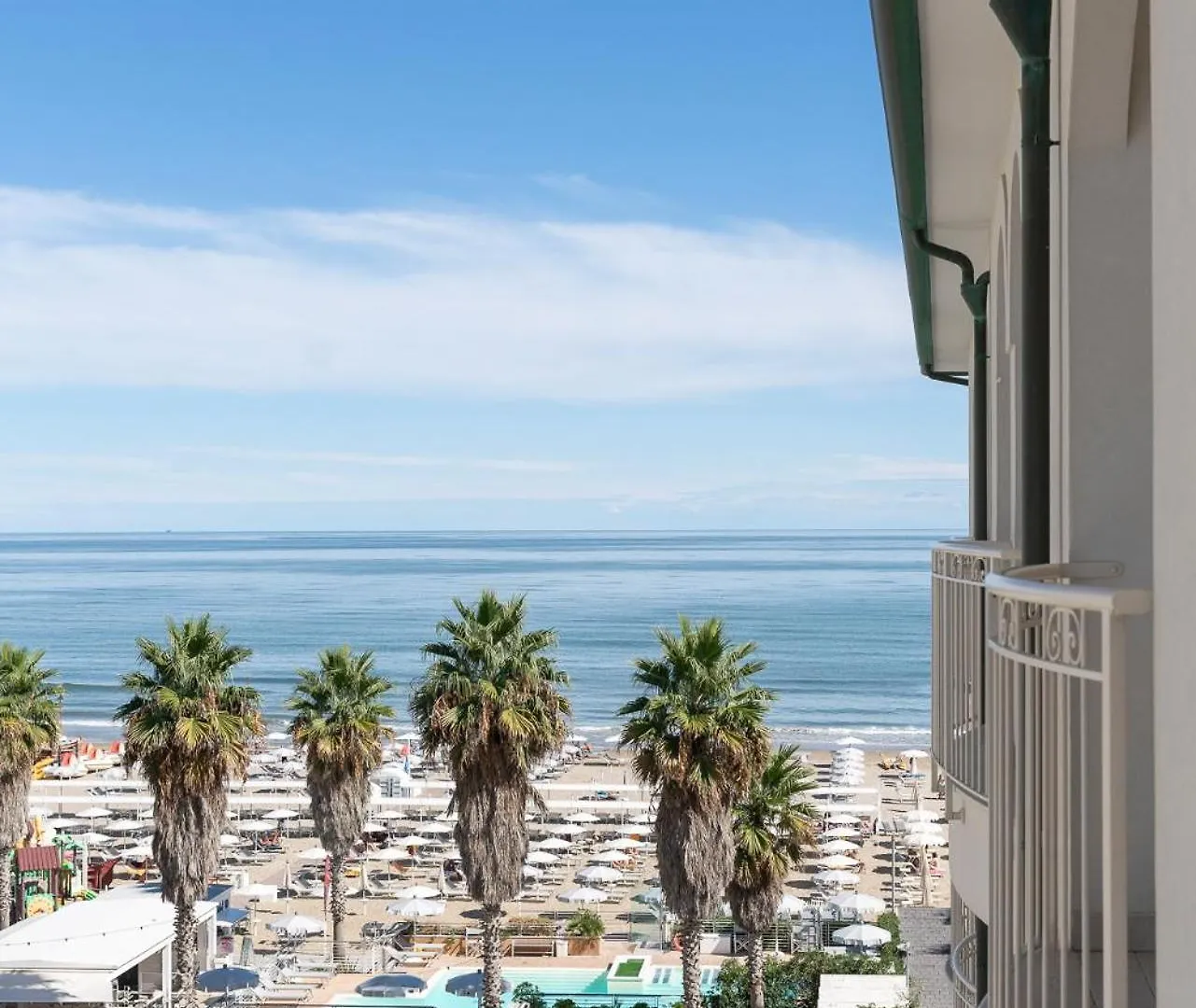 Hotel Ca' Bianca Riccione