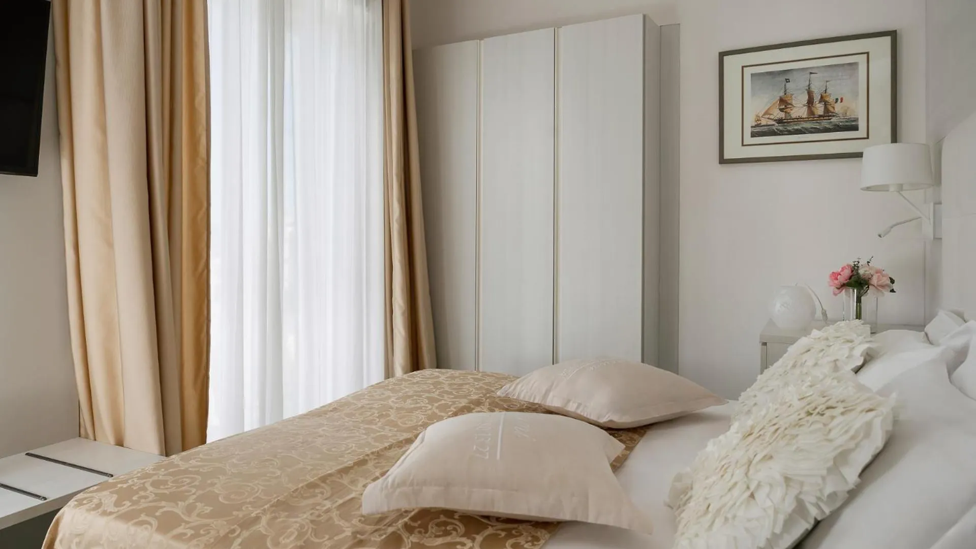 Hotel Ca' Bianca Riccione